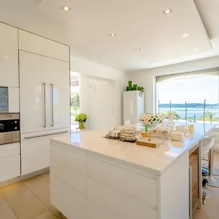 - Magic View * Saint-Tropez